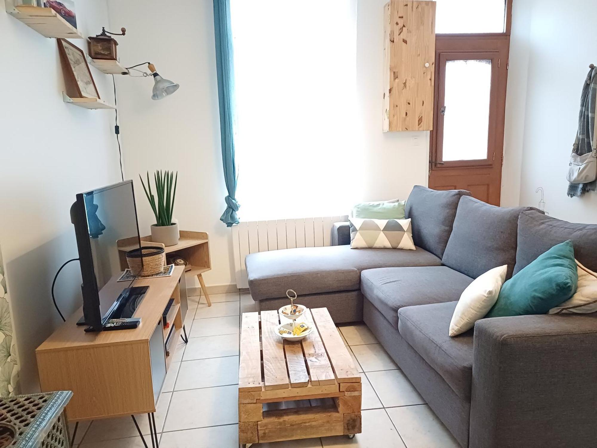 L'Artistique, 4 Lits, 2 Chambres, Stationnement Gratuit, Spacieux, Atypique Amiens Extérieur photo