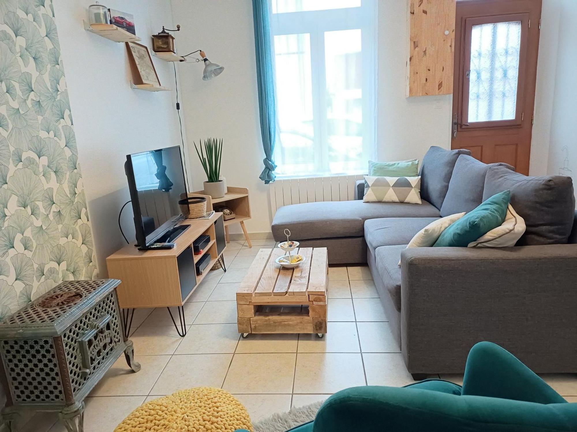 L'Artistique, 4 Lits, 2 Chambres, Stationnement Gratuit, Spacieux, Atypique Amiens Extérieur photo